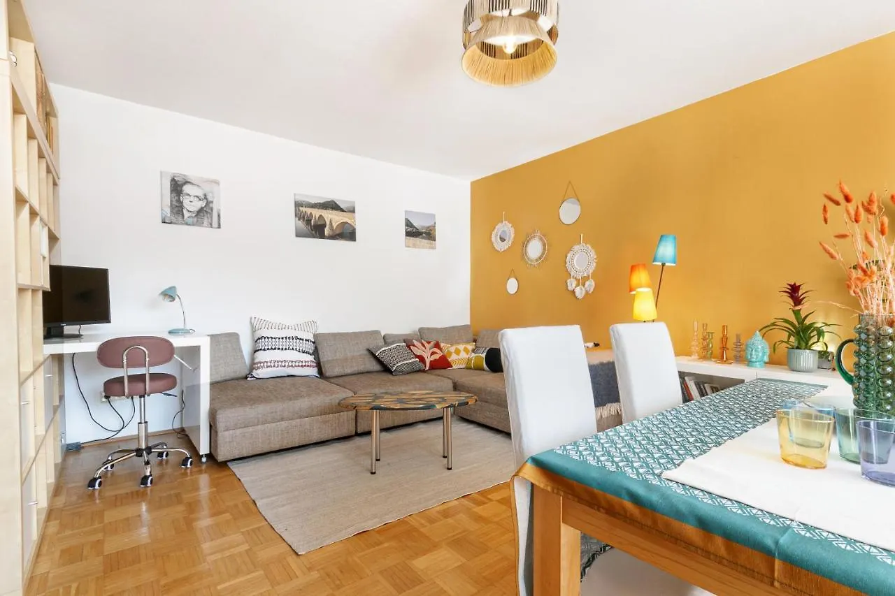 Appartement City - Balkon - Workspace - Waschmaschine - U2 & U4 Wenen